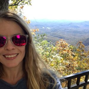 Meet your Posher, Amie